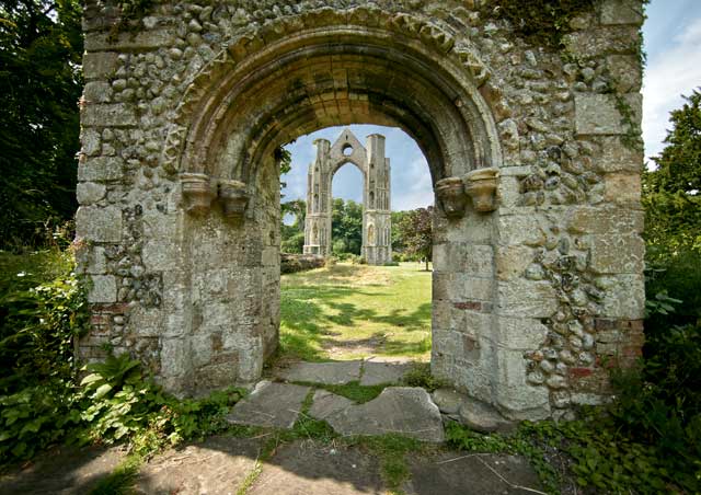 Abbey Ruins2