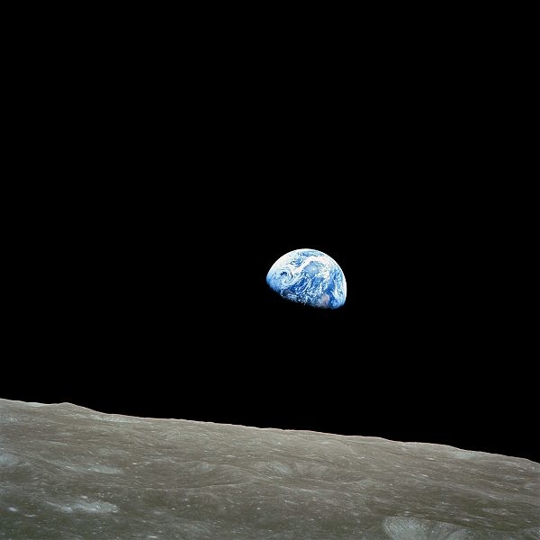 Earthrise - Apollo 8  Wikipedia